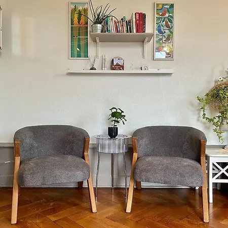 アパート Carla's Residences Hyper Centre エクスレバン